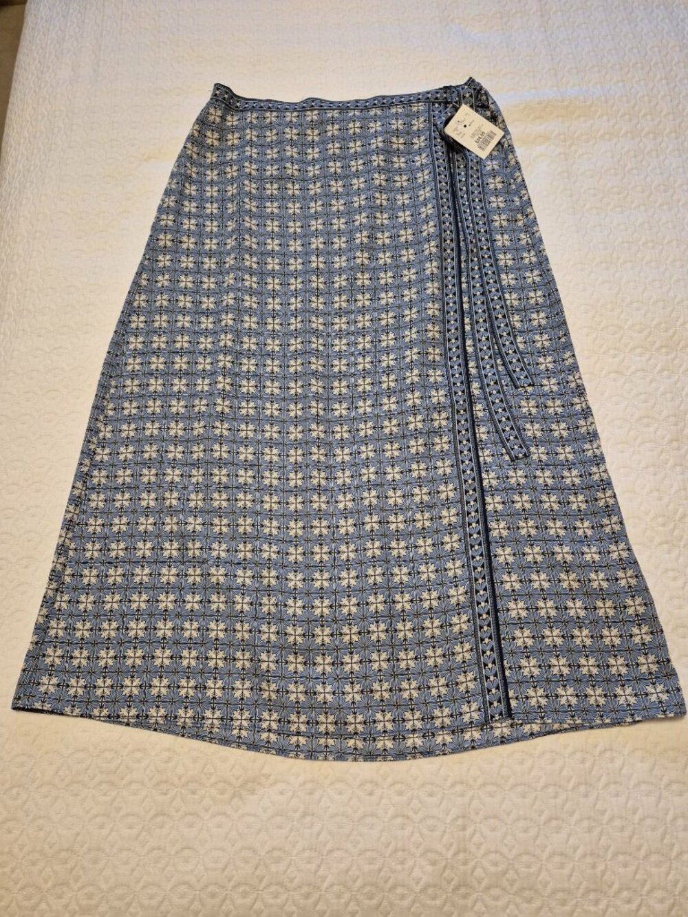 Max Studio Wrap Skirt - L